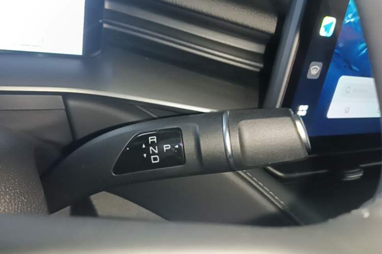 Used Haval H6 2024 1.5T Two-Wheel Drive Ultra Gear Lever