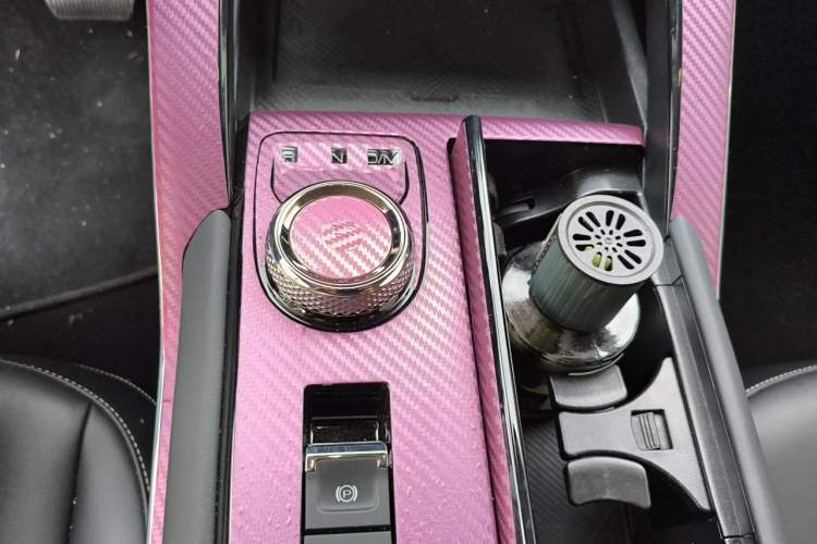 Used Haval H6 2024 1.5T Two-Wheel-Drive Classic Edition Gear Lever