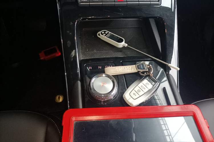 Used Haval H6 2024 1.5T Two-Wheel-Drive Classic Edition Gear Lever