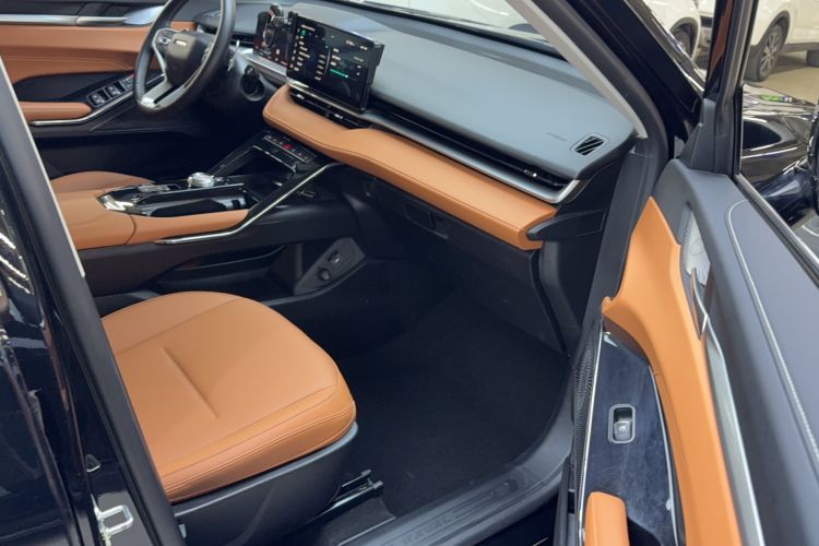 Used Haval H6 2024 1.5T Two-Wheel-Drive Classic Edition Interior 10