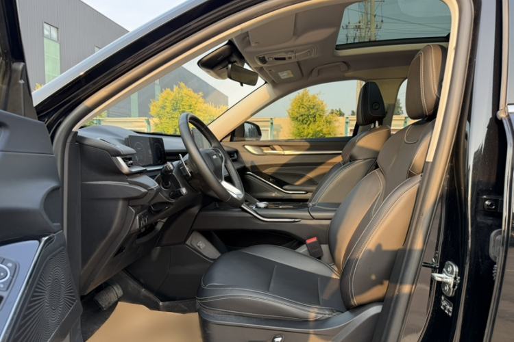 Used Haval H6 2024 1.5T Two-Wheel-Drive Classic Edition Interior 3