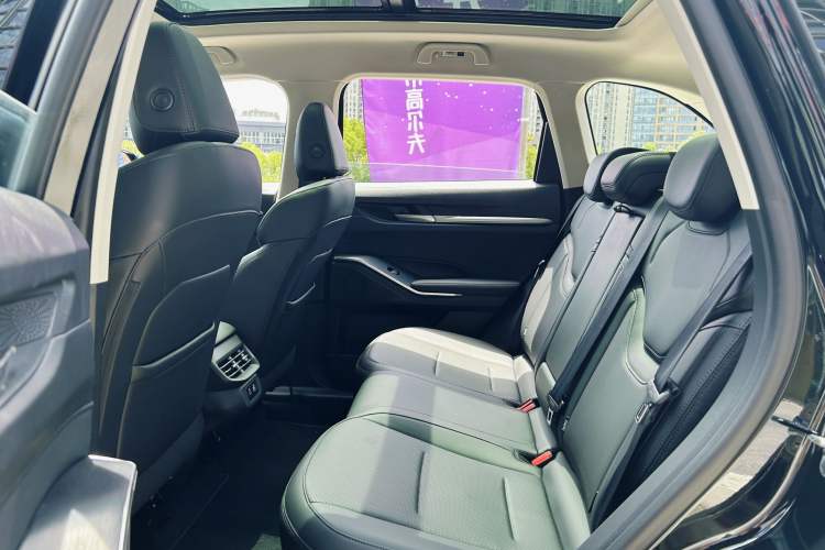 Used Haval H6 2024 1.5T Two-Wheel Drive Ultra Interior 4