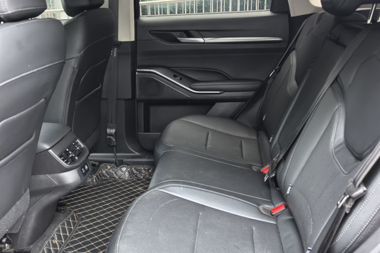 Used Haval H6 2024 1.5T Two-Wheel Drive Ultra Interior 4