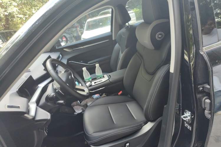 Used Haval H6 2024 1.5T Two-Wheel-Drive Classic Edition Left Front Seat