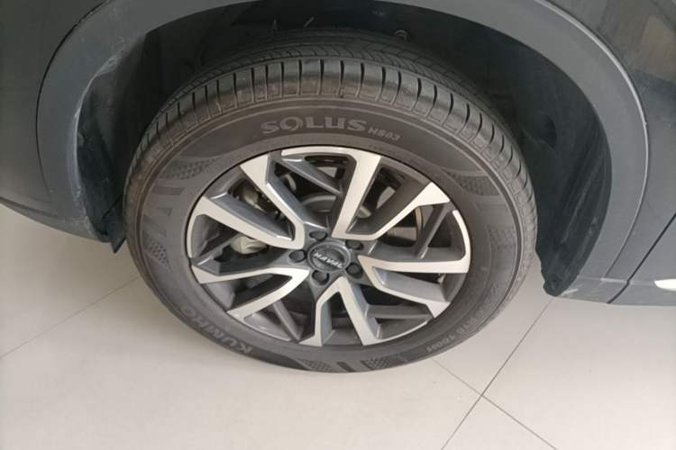Used Haval H6 2024 1.5T Two-Wheel-Drive Classic Edition Left Front Wheel Hub