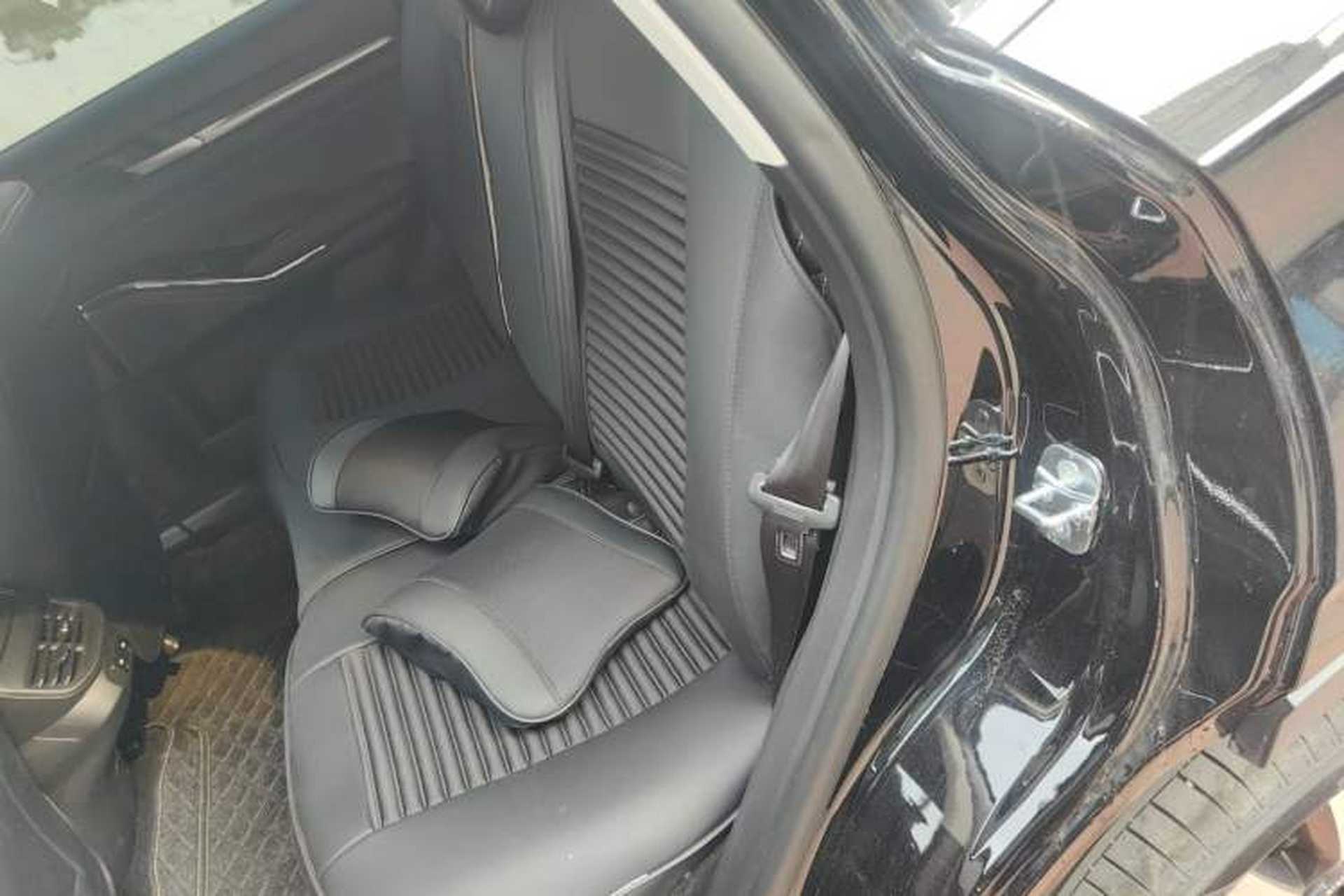 Used Haval H6 2024 1.5T Two-Wheel-Drive Classic Edition Left Rear Seat