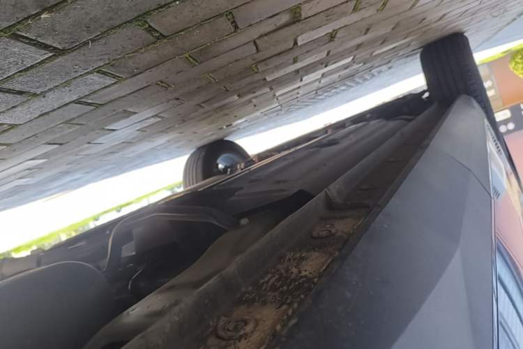 Used Haval H6 2024 1.5T Two-Wheel Drive Ultra Left Side Sill