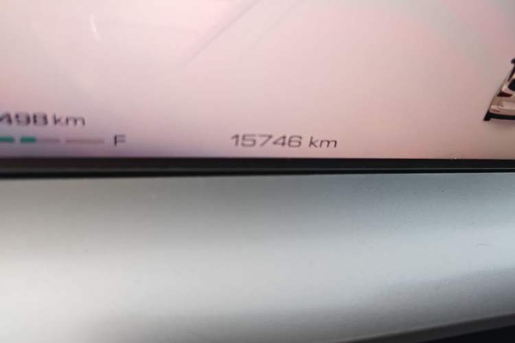 Used Haval H6 2024 1.5T Two-Wheel Drive Max Odometer Close Up