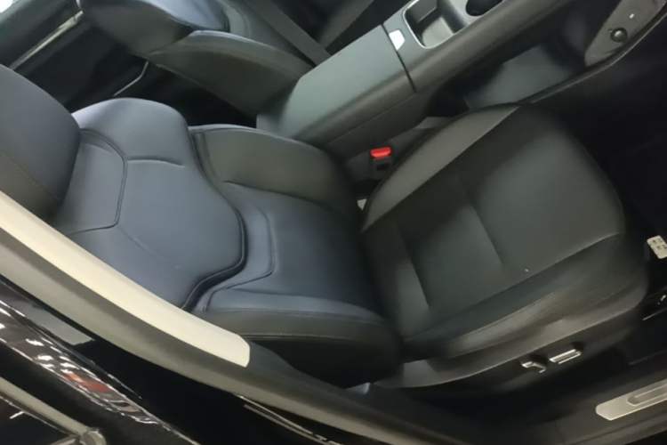 Used Haval H6 2024 1.5T Two-Wheel Drive Ultra Right Front Seat