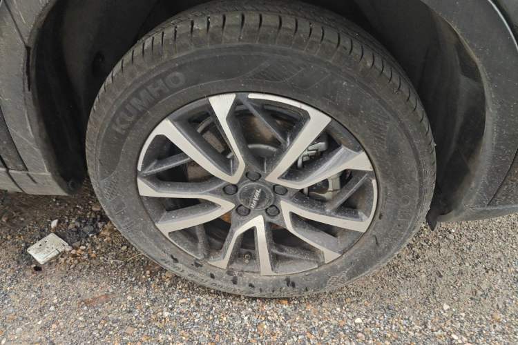Used Haval H6 2024 1.5T Two-Wheel-Drive Classic Edition Right Front Wheel Hub