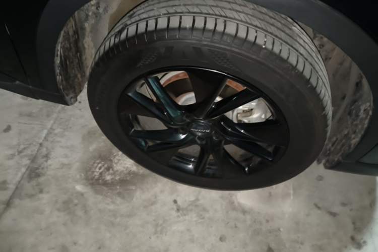 Used Haval H6 2024 2.0T Two-Wheel Drive Max Right Front Wheel Hub