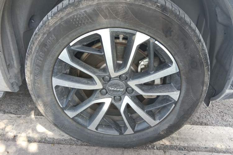 Used Haval H6 2024 1.5T Two-Wheel-Drive Classic Edition Right Front Wheel Hub