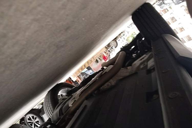 Used Haval H6 2024 1.5T Two-Wheel Drive Ultra Right Side Sill