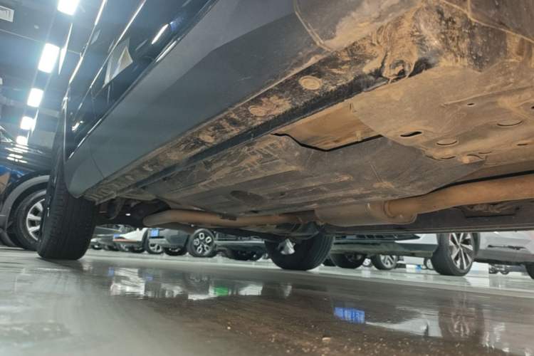 Used Haval H6 2024 1.5T Two-Wheel Drive Max Right Side Sill