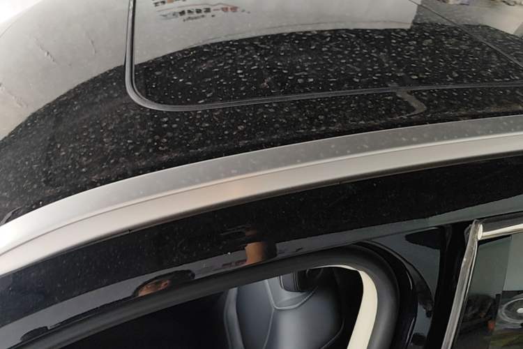 Used Haval H6 2024 1.5T Two-Wheel-Drive Classic Edition Roof