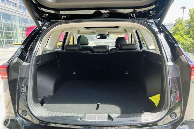 Used Haval H6 2024 1.5T Two-Wheel Drive Ultra Trunk