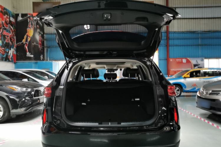Used Haval H6 2024 1.5T Two-Wheel-Drive Classic Edition Trunk