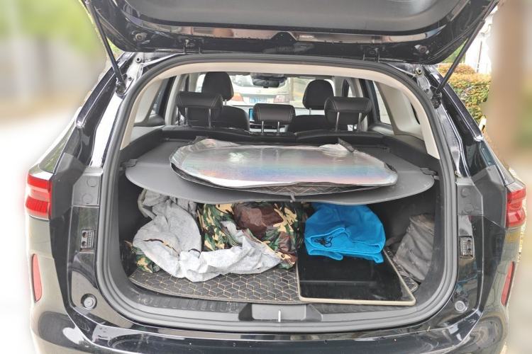 Used Haval H6 2024 1.5T Two-Wheel-Drive Classic Edition Trunk