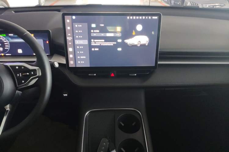 Used Haval H6 2024 1.5T Two-Wheel Drive Ultra Audio And AC Panel