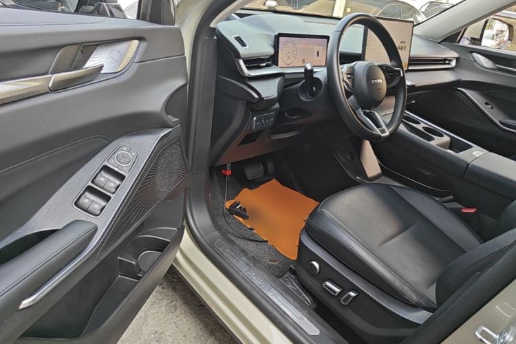Used Haval H6 2024 1.5T Two-Wheel Drive Ultra Driver Seat