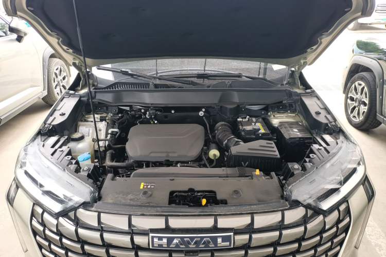 Used Haval H6 2024 1.5T Two-Wheel Drive Ultra Engine Bay
