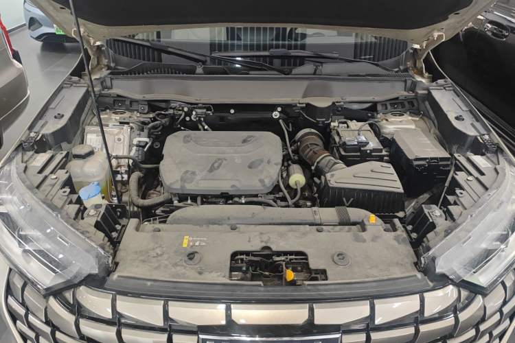 Used Haval H6 2024 1.5T Two-Wheel Drive Ultra Engine Bay