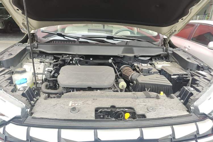 Used Haval H6 2024 1.5T Two-Wheel Drive Ultra Engine Bay