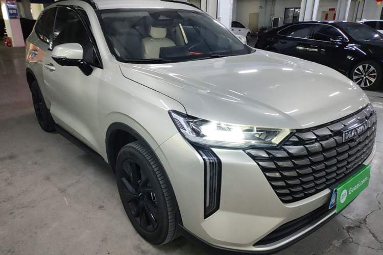 Used Haval H6 2024 1.5T Two-Wheel Drive Ultra Front Right 45 Deg