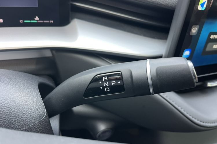 Used Haval H6 2024 1.5T Two-Wheel Drive Ultra Gear Lever
