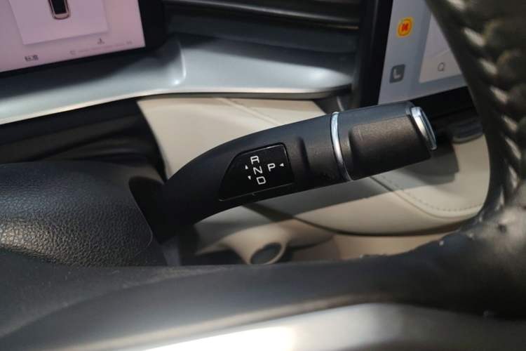 Used Haval H6 2024 1.5T Two-Wheel Drive Ultra Gear Lever