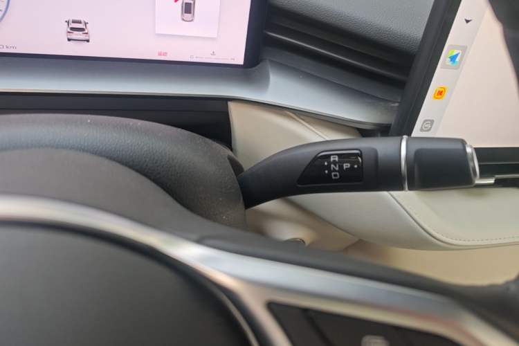Used Haval H6 2024 1.5T Two-Wheel Drive Ultra Gear Lever
