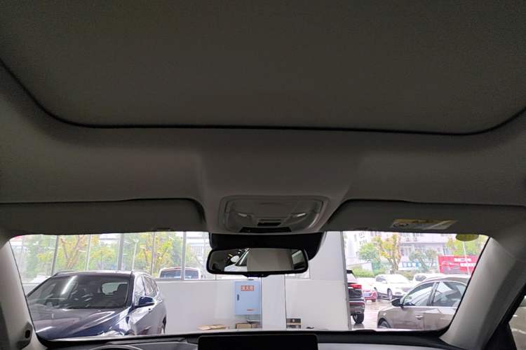 Used Haval H6 2024 1.5T Two-Wheel Drive Ultra Headliner