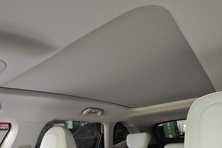 Used Haval H6 2024 1.5T Two-Wheel Drive Ultra Headliner