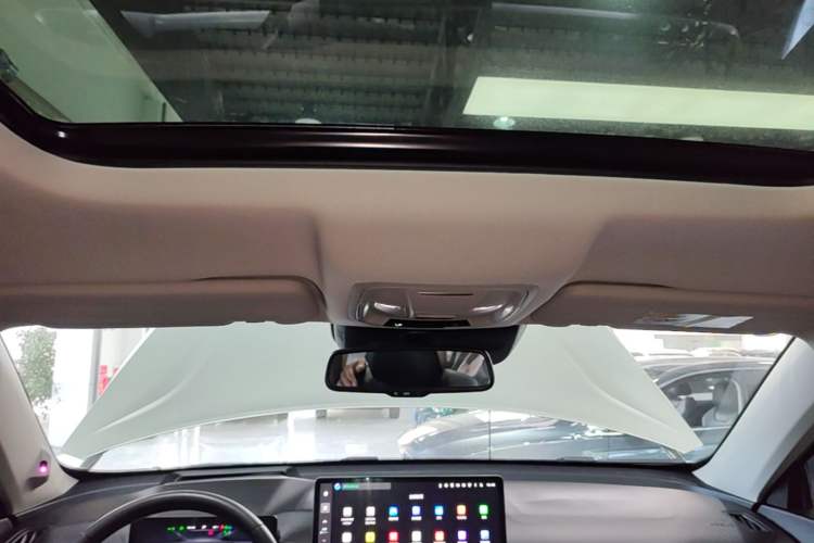 Used Haval H6 2024 1.5T Two-Wheel Drive Ultra Headliner