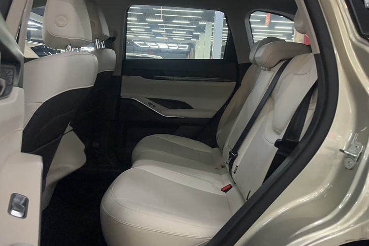 Used Haval H6 2024 1.5T Two-Wheel Drive Ultra Interior 1