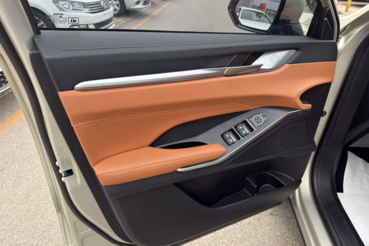 Used Haval H6 2024 2.0T All-Wheel Drive Max Interior 1