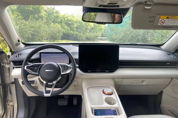 Used Haval H6 2024 1.5T Two-Wheel Drive Ultra Interior 1