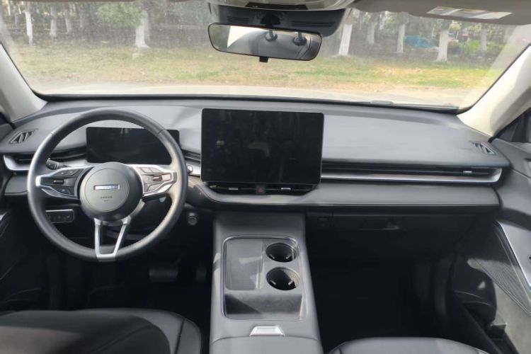 Used Haval H6 2024 1.5T Two-Wheel Drive Pro Interior 2