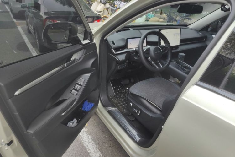Used Haval H6 2024 1.5T Two-Wheel Drive Ultra Interior 3