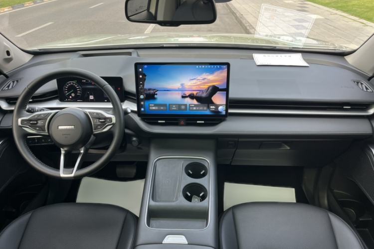 Used Haval H6 2024 1.5T Two-Wheel Drive Ultra Interior 4