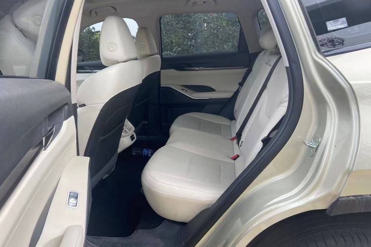 Used Haval H6 2024 1.5T Two-Wheel Drive Ultra Interior 4