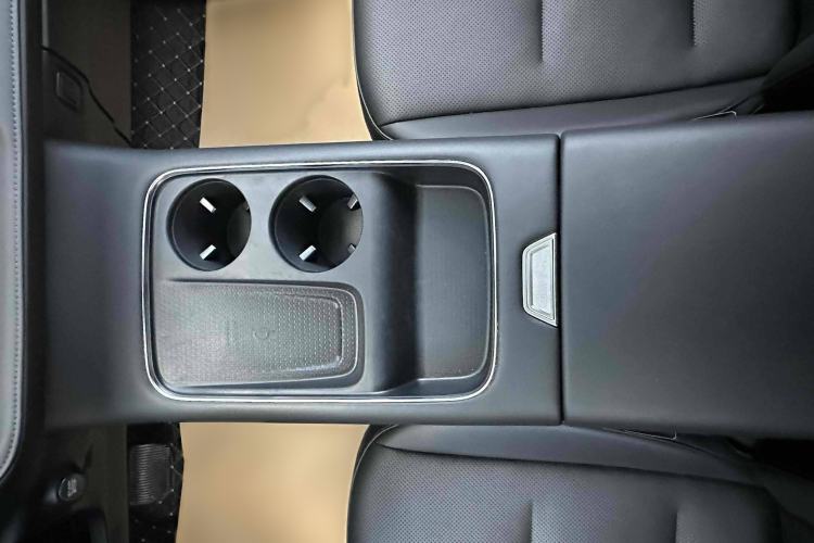 Used Haval H6 2024 1.5T Two-Wheel Drive Ultra Interior 6