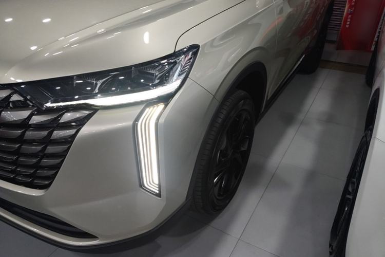 Used Haval H6 2024 1.5T Two-Wheel Drive Ultra Left Front Headlight