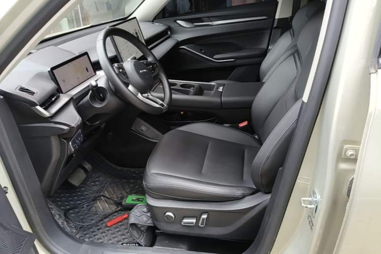 Used Haval H6 2024 1.5T Two-Wheel Drive Ultra Left Front Seat