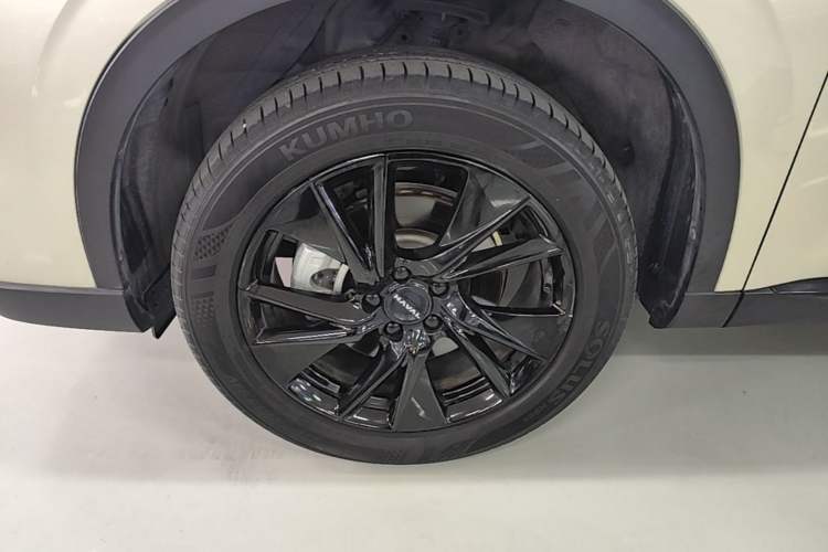 Used Haval H6 2024 1.5T Two-Wheel Drive Ultra Left Front Wheel Hub