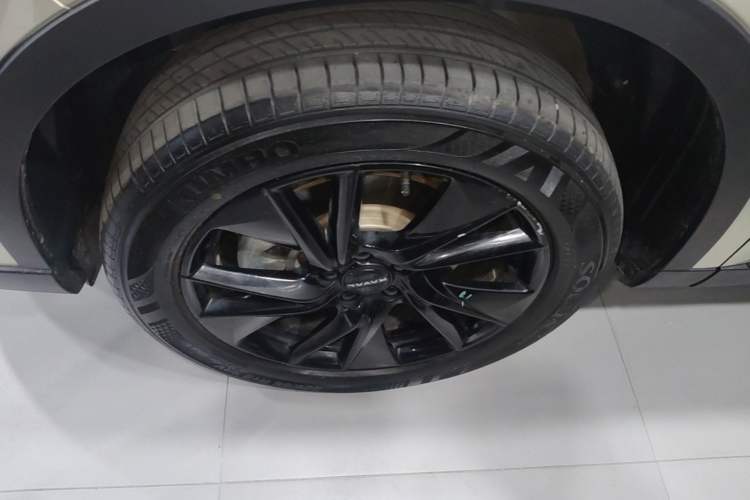 Used Haval H6 2024 1.5T Two-Wheel Drive Ultra Left Front Wheel Hub