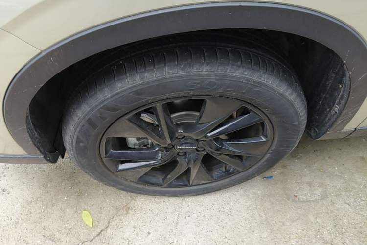 Used Haval H6 2024 1.5T Two-Wheel Drive Ultra Left Front Wheel Hub
