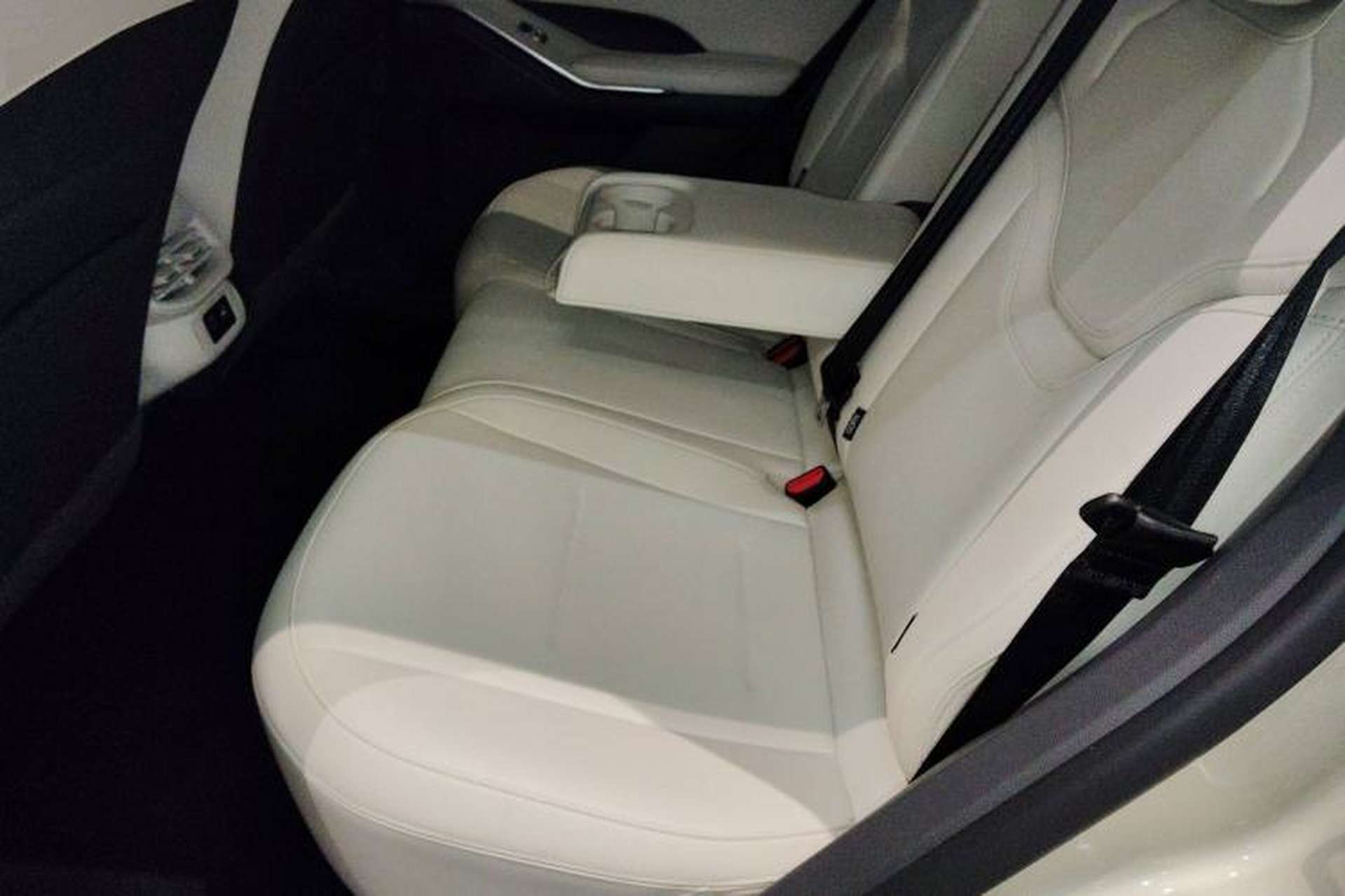Used Haval H6 2024 2.0T All-Wheel Drive Max Left Rear Seat