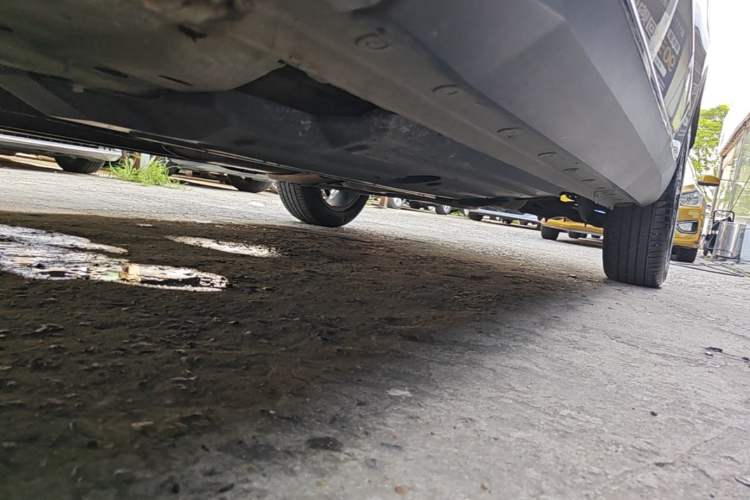 Used Haval H6 2024 1.5T Two-Wheel Drive Ultra Left Side Sill