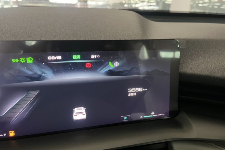 Used Haval H6 2024 1.5T Two-Wheel Drive Ultra Odometer Close Up